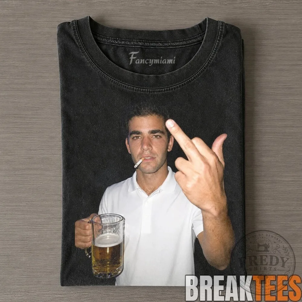Pete Sampras Smoking, Drinking, Middle Finger Funny Tennis Player T-Shirt