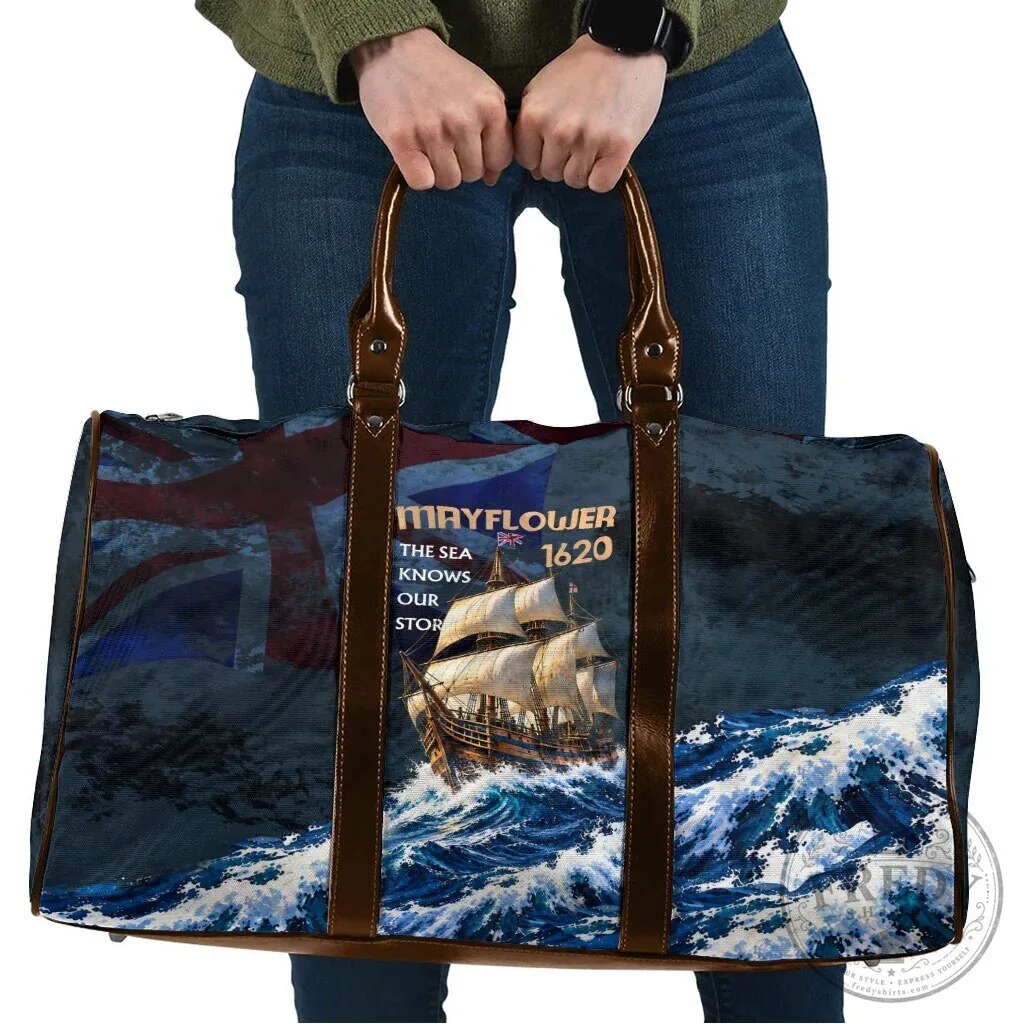 Mayflower 1620 Ship Vintage Ocean Waves Nautical Art Travel Bag